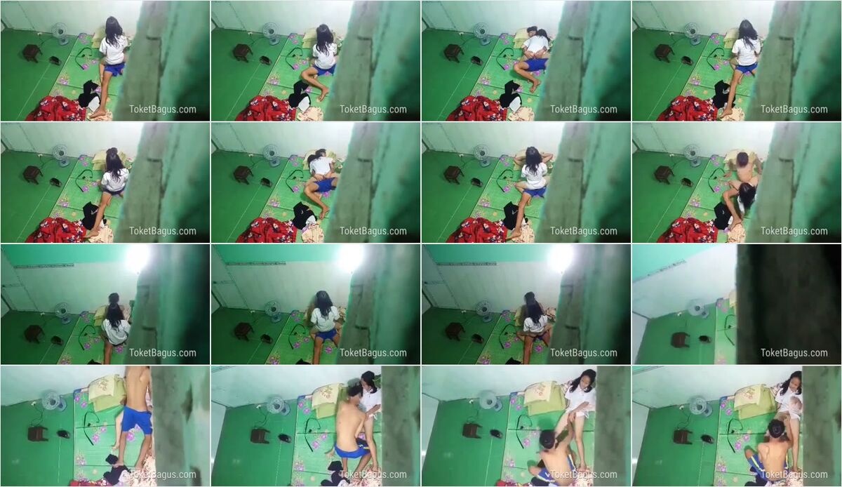 Kakak adek saat rumah sepi malah diam2 ngewe