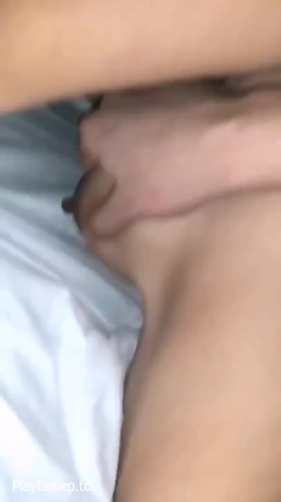 Selingkuhan ngajak ngamar